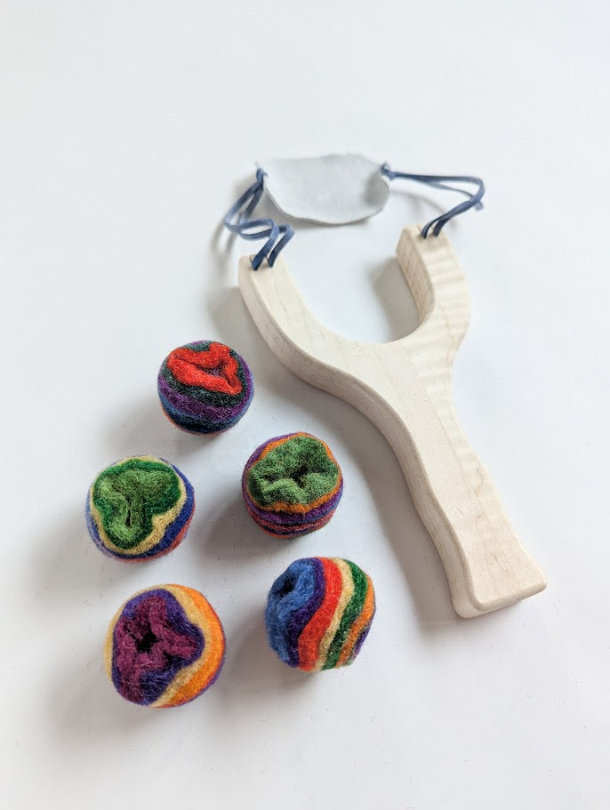 Wooden Slingshot with Felt Balls