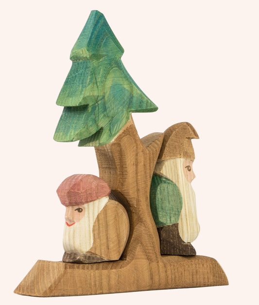 Fir Tree & Dwarves 3pcs
