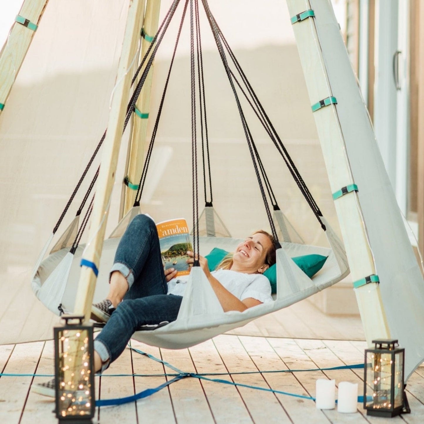 Sky Hover Swing