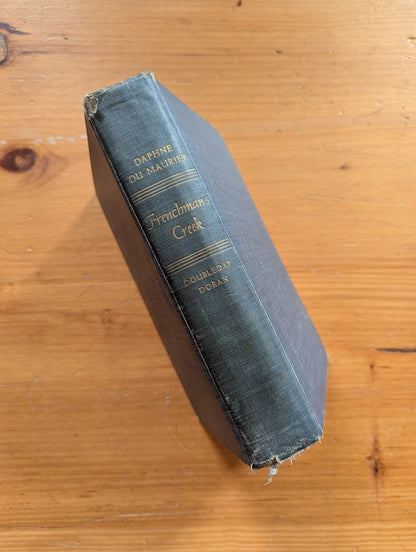 Frenchman's Creek by Daphne du Maurier