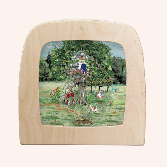Gwen's Illustrations silhouette - Treehouse