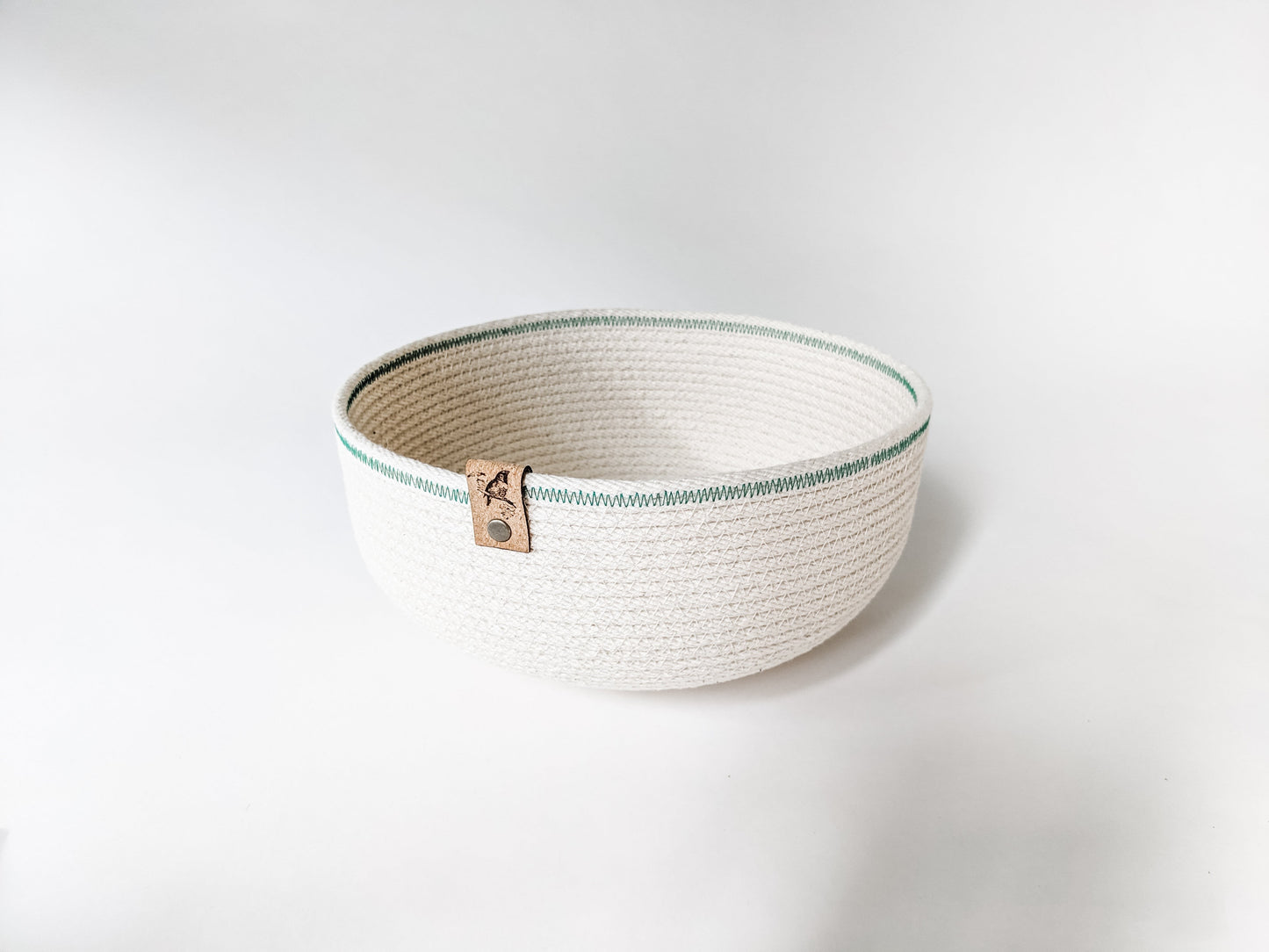 Wren - Round Bowl