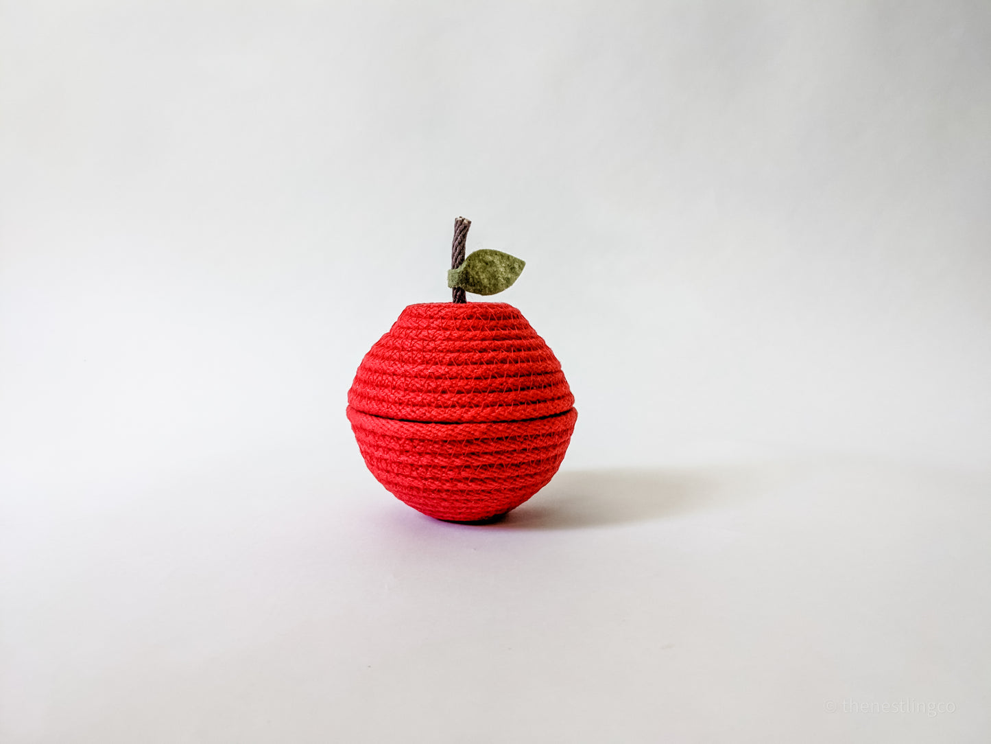 McIntosh - Rope Apple – The Nestling Co.